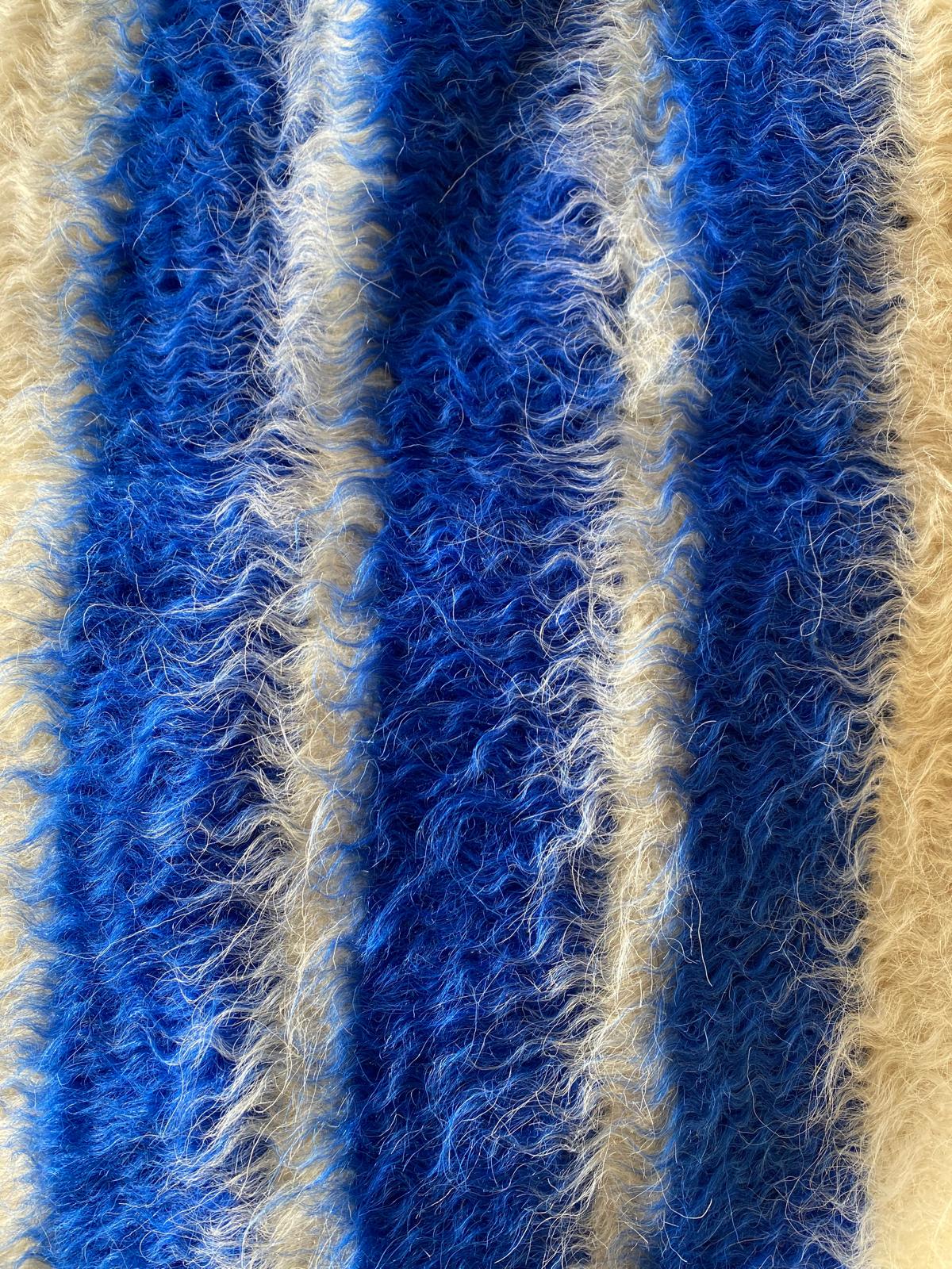COUVERTURE STRIPY EN LAINE